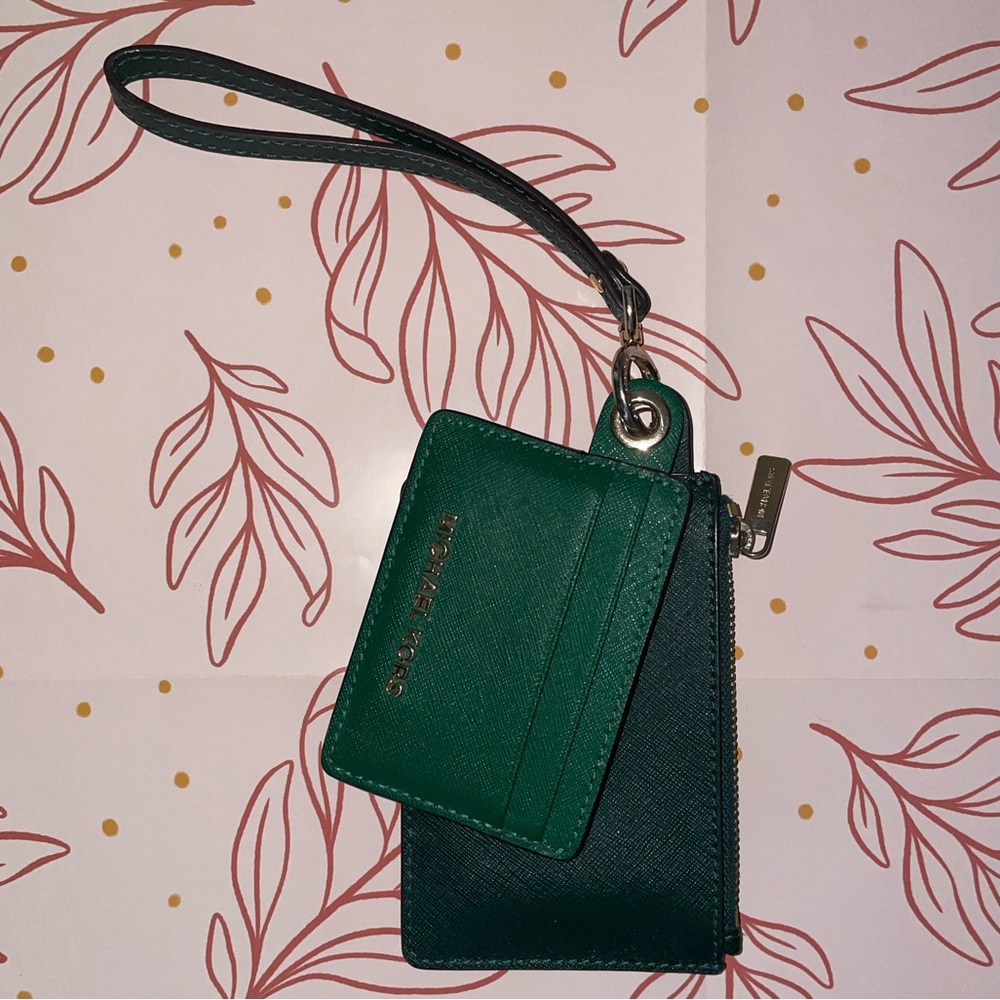 Michael Kors Giftables Small Wallet Card Case Duo in Green Leathet